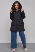 Оптом Зимняя женская куртка молодежная с капюшоном черного цвета 586821Ch в Казани, фото 5