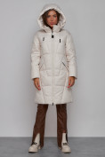 Оптом Пальто утепленное молодежное зимнее женское бежевого цвета 586826B в Екатеринбурге, фото 5