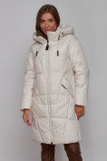 Оптом Пальто утепленное молодежное зимнее женское бежевого цвета 586826B в Екатеринбурге, фото 8