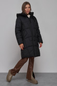 Оптом Пальто утепленное молодежное зимнее женское черного цвета 586826Ch в Уфе, фото 3