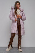 Оптом Пальто утепленное молодежное зимнее женское фиолетового цвета 586826F в Перми, фото 14
