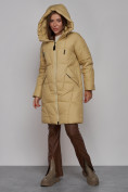 Оптом Пальто утепленное молодежное зимнее женское горчичного цвета 586826G в Перми, фото 6