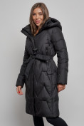 Оптом Пальто утепленное молодежное зимнее женское черного цвета 586828Ch в Баку, фото 10