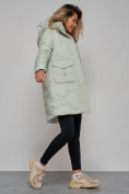 Оптом Зимняя женская куртка молодежная с капюшоном светло-зеленого цвета 586832ZS в Казани, фото 19