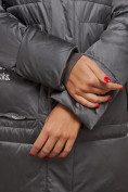 Оптом Пальто утепленное молодежное зимнее женское темно-серого цвета 5873TC в Астане, фото 16