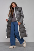 Оптом Пальто утепленное молодежное зимнее женское темно-серого цвета 5873TC в Тольятти, фото 20