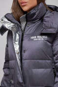 Оптом Пальто утепленное молодежное зимнее женское темно-фиолетового цвета 5873TF в Ижевск, фото 14