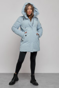 Оптом Зимняя женская куртка молодежная с капюшоном голубого цвета 589003Gl в Екатеринбурге, фото 6