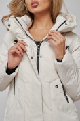 Оптом Зимняя женская куртка молодежная с капюшоном бежевого цвета 589006B в Екатеринбурге, фото 12