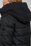 Оптом Зимняя женская куртка молодежная с капюшоном черного цвета 589006Ch в Екатеринбурге, фото 15