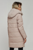 Оптом Зимняя женская куртка молодежная с капюшоном коричневого цвета 589006K в Казани, фото 9