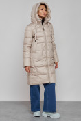 Оптом Пальто утепленное молодежное зимнее женское бежевого цвета 589098B в Волгоградке, фото 7