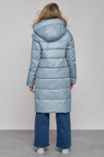 Оптом Пальто утепленное молодежное зимнее женское голубого цвета 589098Gl в Казани, фото 4