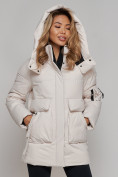 Оптом Зимняя женская куртка модная с капюшоном бежевого цвета 589827B в Казани, фото 11
