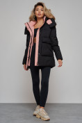 Оптом Зимняя женская куртка модная с капюшоном черного цвета 589827Ch в Казани, фото 15