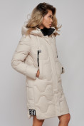 Оптом Пальто утепленное молодежное зимнее женское бежевого цвета 589899B в Сочи, фото 10