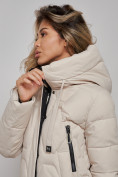 Оптом Пальто утепленное молодежное зимнее женское бежевого цвета 589899B в Самаре, фото 16