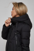 Оптом Пальто утепленное молодежное зимнее женское черного цвета 589899Ch в Самаре, фото 16