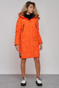 Оптом Пальто утепленное молодежное зимнее женское оранжевого цвета 589899O в Барнауле, фото 23