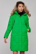 Оптом Пальто утепленное молодежное зимнее женское зеленого цвета 589899Z в Екатеринбурге, фото 18