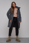 Оптом Пальто утепленное молодежное зимнее женское темно-серого цвета 59018TC, фото 16