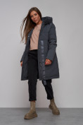 Оптом Пальто утепленное молодежное зимнее женское темно-серого цвета 59018TC, фото 17