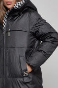 Оптом Пальто утепленное молодежное зимнее женское черного цвета 59120Ch, фото 9