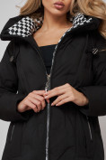 Оптом Пальто утепленное молодежное зимнее женское черного цвета 59121Ch в Уфе, фото 14