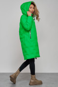 Оптом Пальто утепленное молодежное зимнее женское зеленого цвета 59121Z в Омске, фото 8