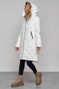 Оптом Пальто утепленное молодежное зимнее женское белого цвета 59122Bl в Омске, фото 6