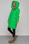 Оптом Пальто утепленное молодежное зимнее женское зеленого цвета 59122Z в Омске, фото 9
