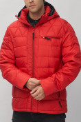 Оптом Куртка спортивная мужская с капюшоном красного цвета 62187Kr в Казани, фото 10