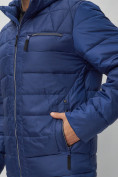 Оптом Куртка спортивная мужская с капюшоном синего цвета 62187S в Екатеринбурге, фото 16