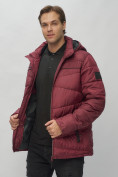 Оптом Куртка спортивная мужская с капюшоном бордового цвета 62188Bo в Екатеринбурге, фото 16