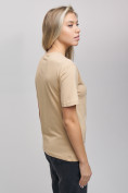 Оптом Женские футболки с принтом бежевого цвета 65016B в Казани, фото 6