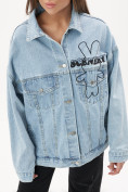 Оптом Джинсовая куртка женская оверсайз голубого цвета 7106Gl, фото 15