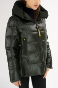 Оптом Куртка зимняя big size болотного цвета 72117Bt в Казани, фото 9