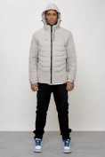 Оптом Куртка молодежная мужская весенняя с капюшоном светло-серого цвета 7302SS в Оренбурге, фото 5