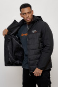 Оптом Куртка молодежная мужская весенняя с капюшоном черного цвета 7306Ch в Уфе, фото 10