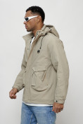 Оптом Куртка молодежная мужская весенняя с капюшоном бежевого цвета 7311B в Уфе, фото 2