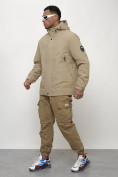 Оптом Куртка молодежная мужская весенняя с капюшоном бежевого цвета 7323B в Перми, фото 2