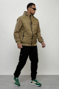 Оптом Куртка спортивная мужская весенняя с капюшоном горчичного цвета 7335G в Барнауле, фото 10