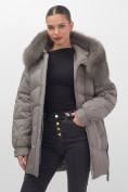 Оптом Куртка зимняя женская с мехом и капюшоном тренд коричневого цвета 7608K, фото 7