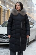 Оптом Двубортное пальто зимнее утепленное с мехом и капюшоном черного цвета 7626Ch, фото 4