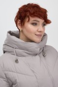 Оптом Пальто зимнее утепленное с капюшоном женское серого цвета 7628Sr, фото 5