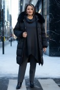 Оптом Пальто зимнее утепленное с мехом и капюшоном тренд черного цвета 7629Ch, фото 5