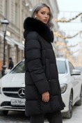 Оптом Пальто зимнее утепленное с мехом и капюшоном тренд черного цвета 7630Ch, фото 2