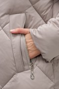 Оптом Пальто зимнее утепленное с капюшоном женское светло-коричневого цвета 7637SK, фото 12