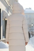 Оптом Пальто зимнее утепленное с капюшоном женское бежевого цвета 7638B, фото 4