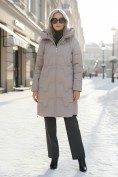 Оптом Пальто зимнее утепленное с капюшоном женское светло-коричневого цвета 7638SK, фото 5
